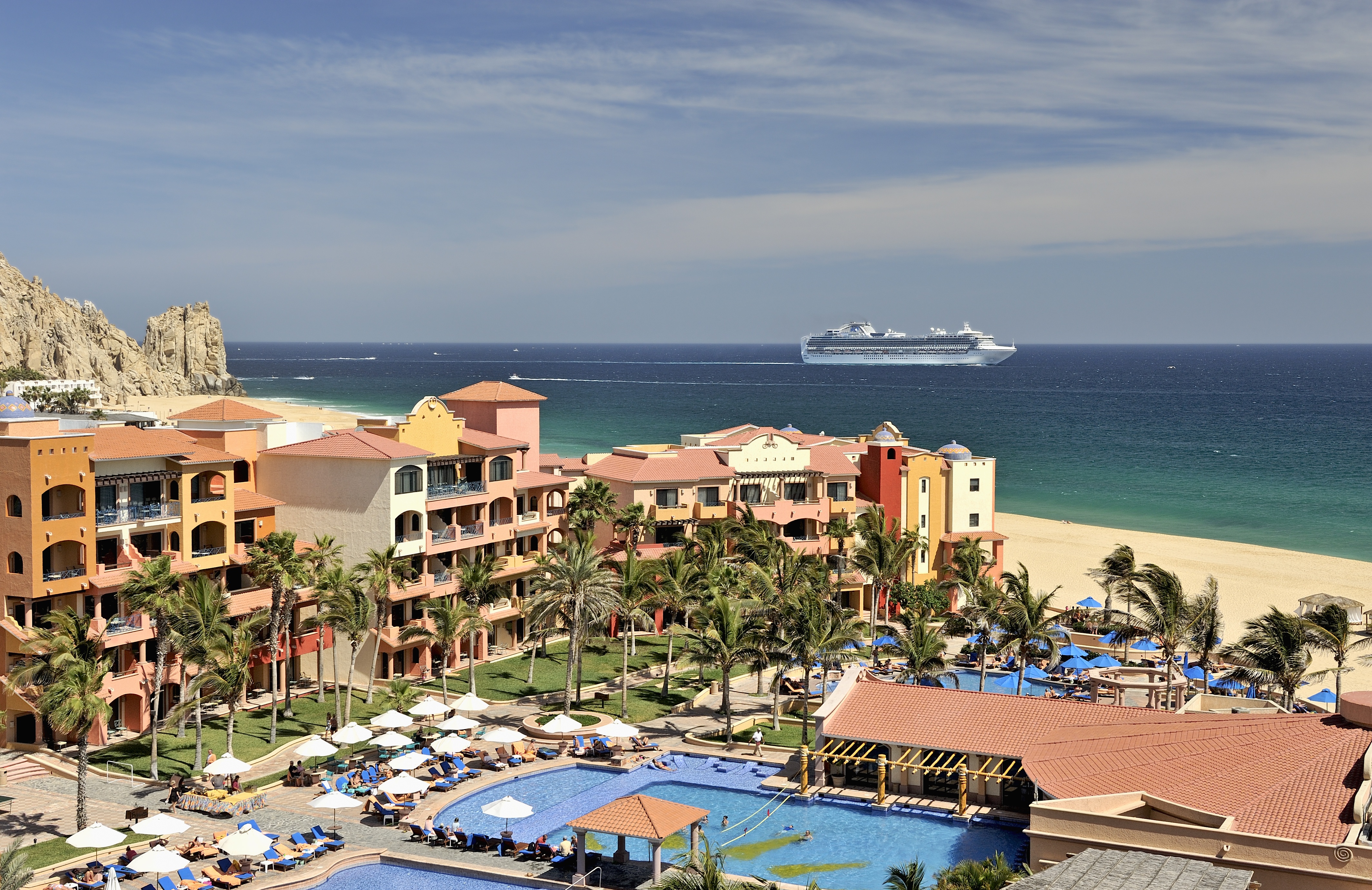 bigstock-Cruise-Ship-And-Resort-In-Cabo-5342170