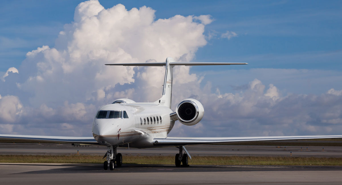 private-jet-charter-company-in-las-vegas.jpg